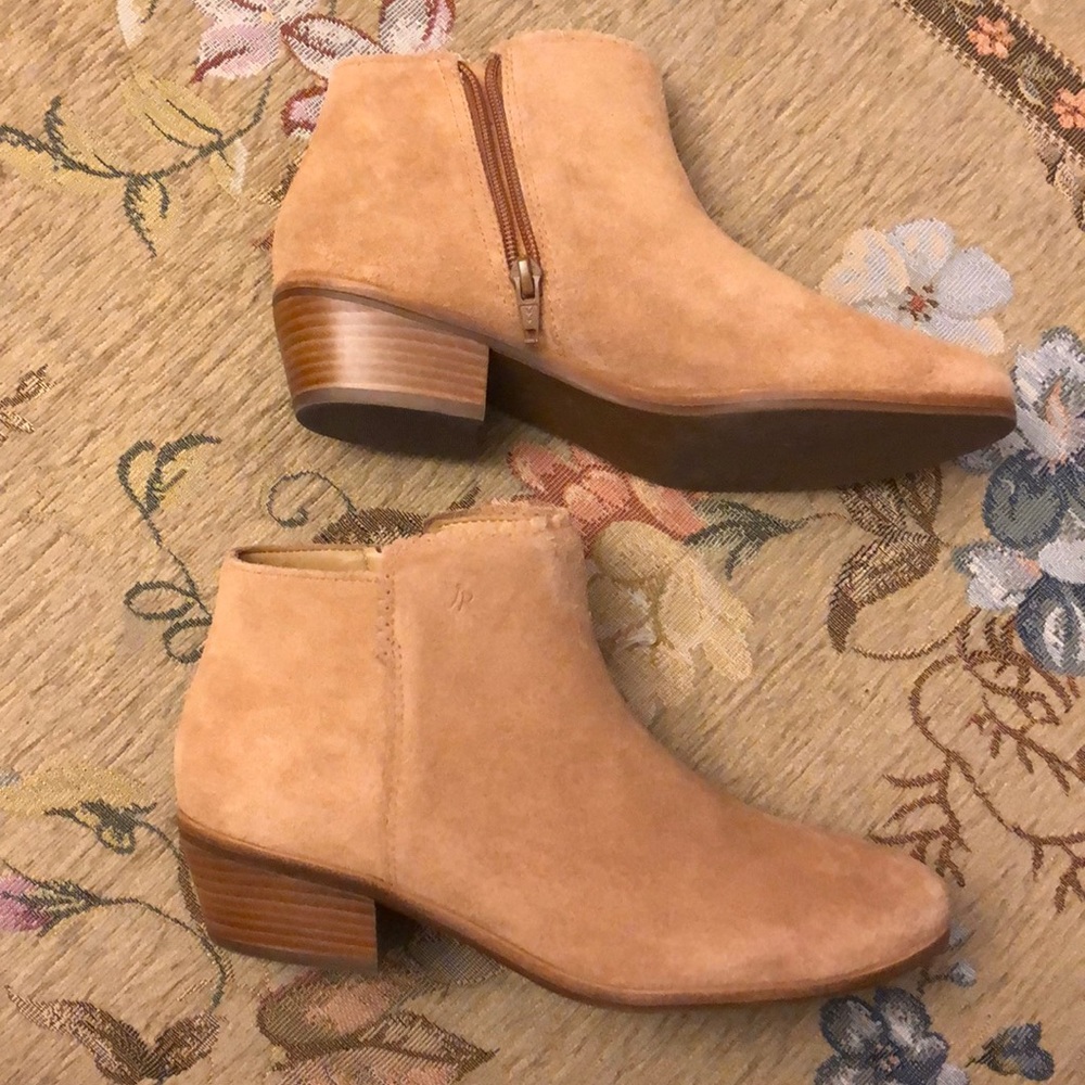 Jack Rogers Size 7.5 Brown Bootie